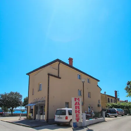 Modern Eingerichtetes Nur 120 Meter Zum Meer Apartment *
